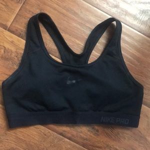 Black Dry-fit Nike Sports Bra
